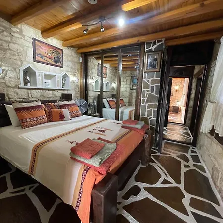 Luxury Village Retreat Vakantiehuis