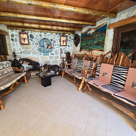 Luxury Village Retreat *